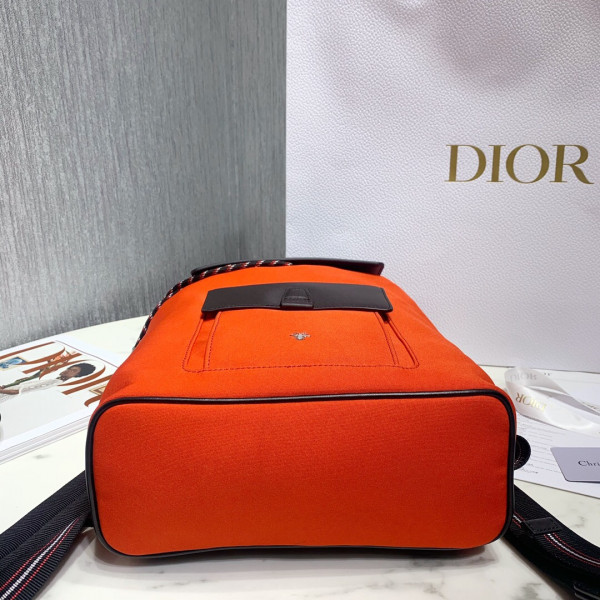 D*or backpack