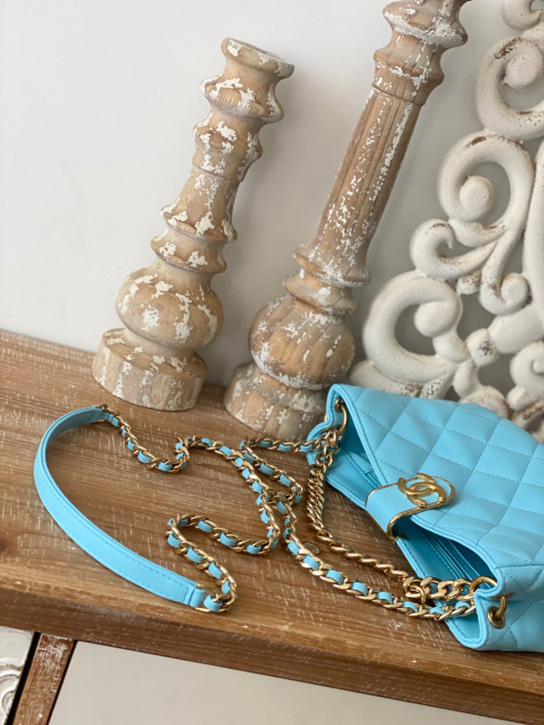 CL HOBO HANDBAG