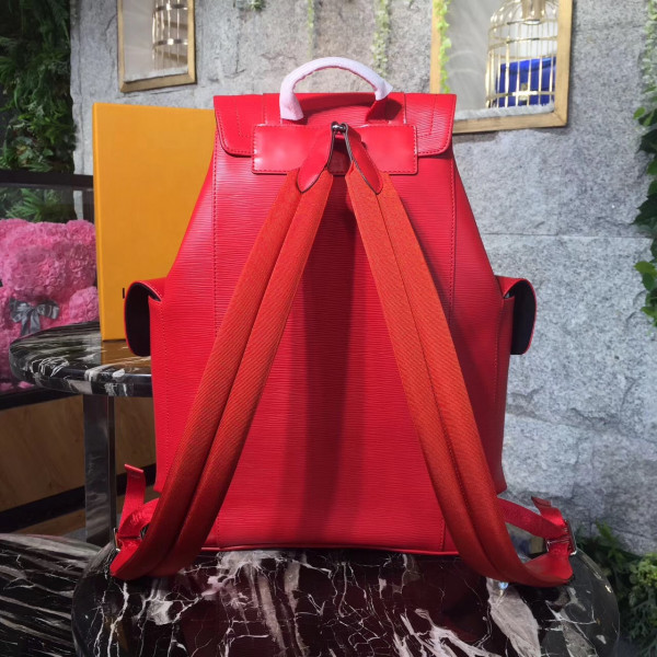 l**is v*t*n S*p*e backpack