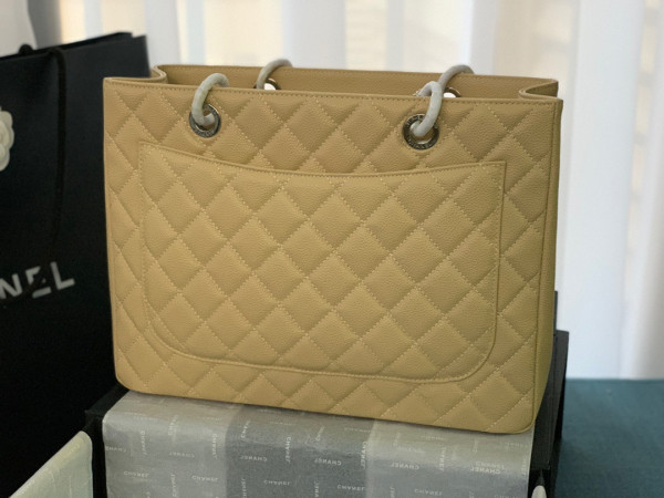 CL TOTE BAG