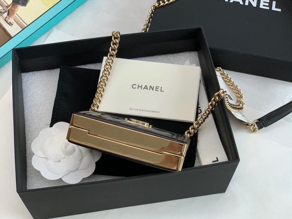CL BOY MINAUDIERE