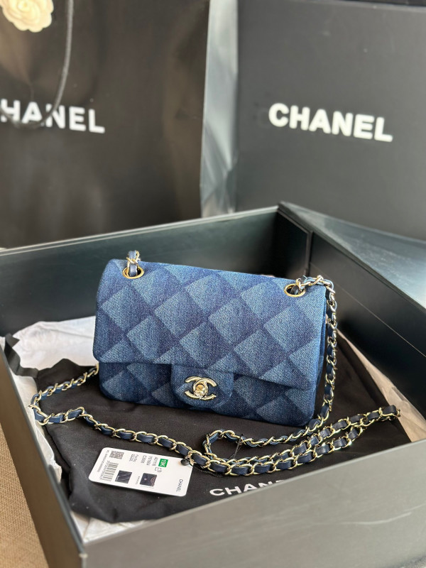CL FLAP BAG 20CM