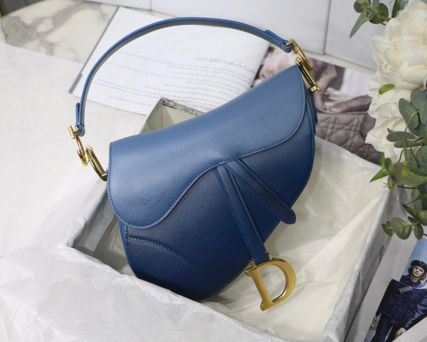D*or saddle bag