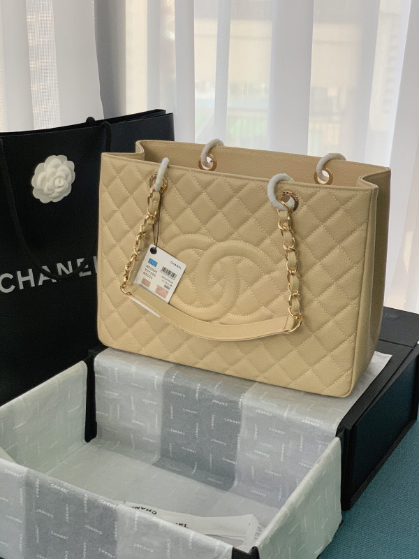 CL TOTE BAG