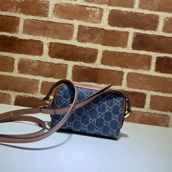 G*u*i ophidia suede mini bag