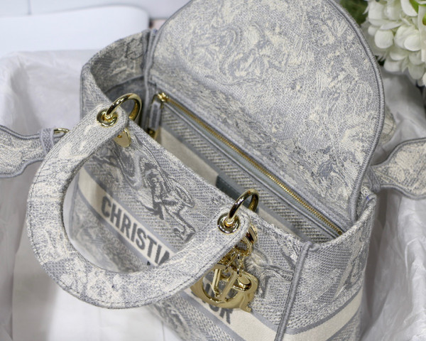 D*or lady d-lite bag