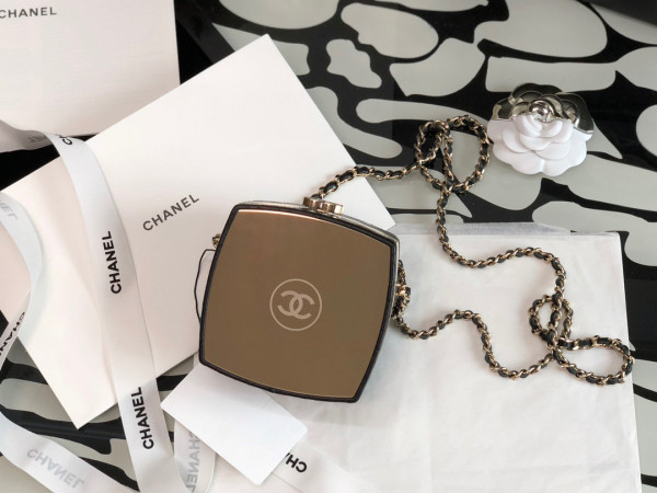 CL VANITY BOX