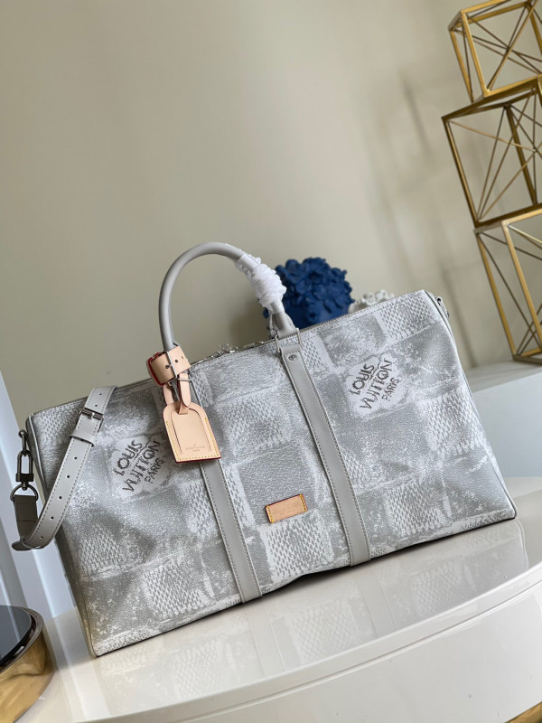 l**is V*t*n keepall bandouliÈre 50