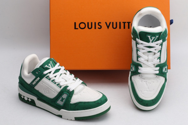 l**is V*t*n trainer sneaker