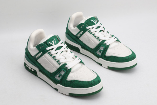 l**is V*t*n trainer sneaker
