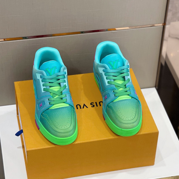 l**is V*t*n trainer sneaker