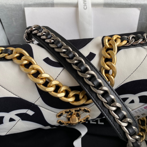 CL 19 FLAP BAG