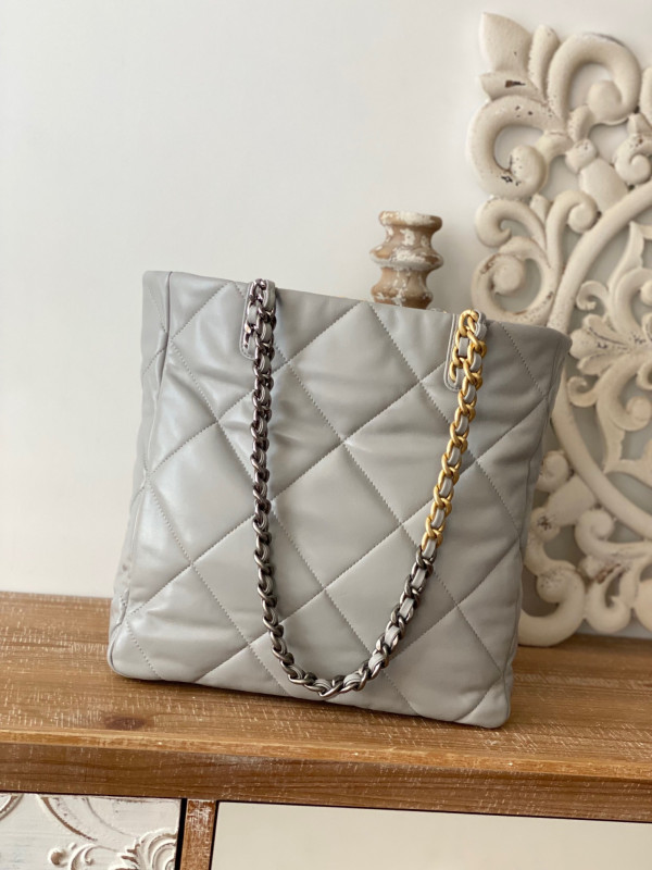 CL 19 SHOPPING BAG
