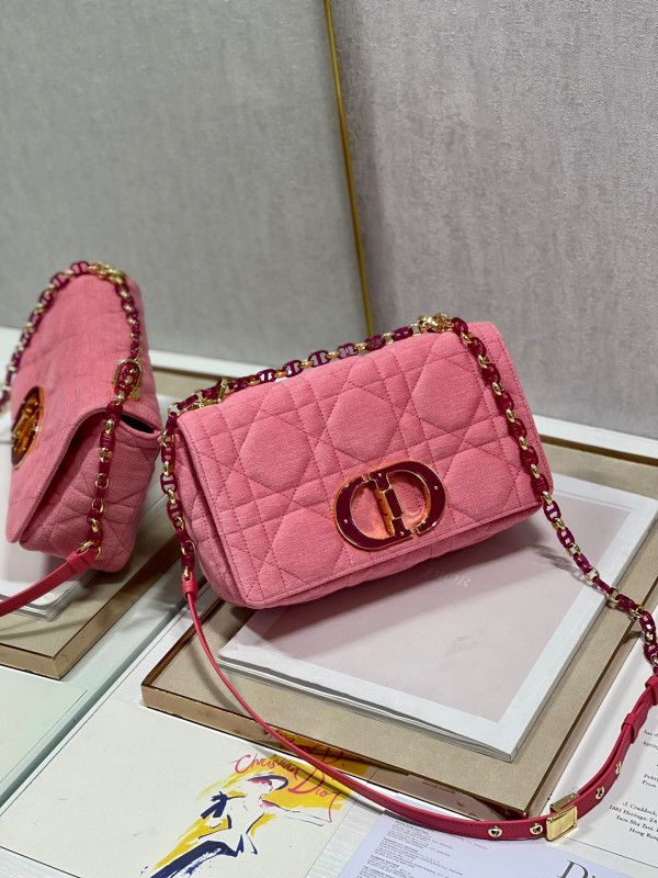 D*or medium D*or caro bag