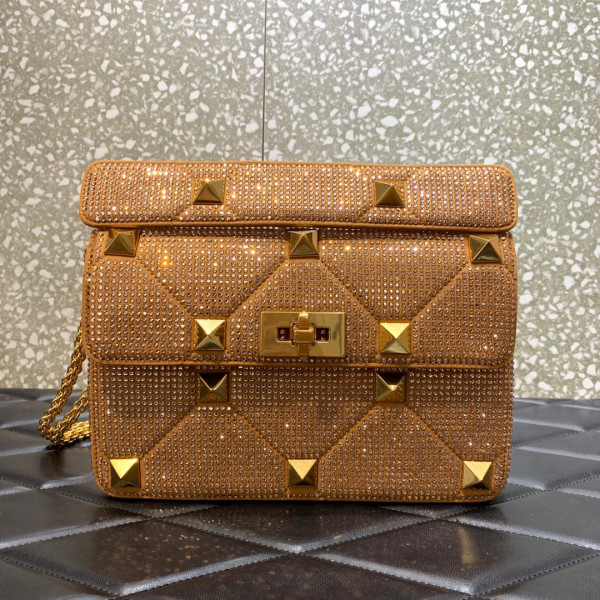VALENTINO MEDIUM ROMAN STUD THE SHOULDER BAG WITH CHAIN