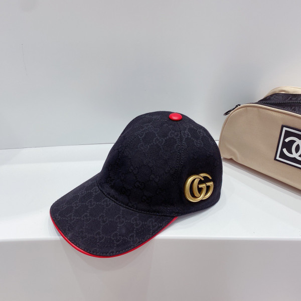 G*u*i hat