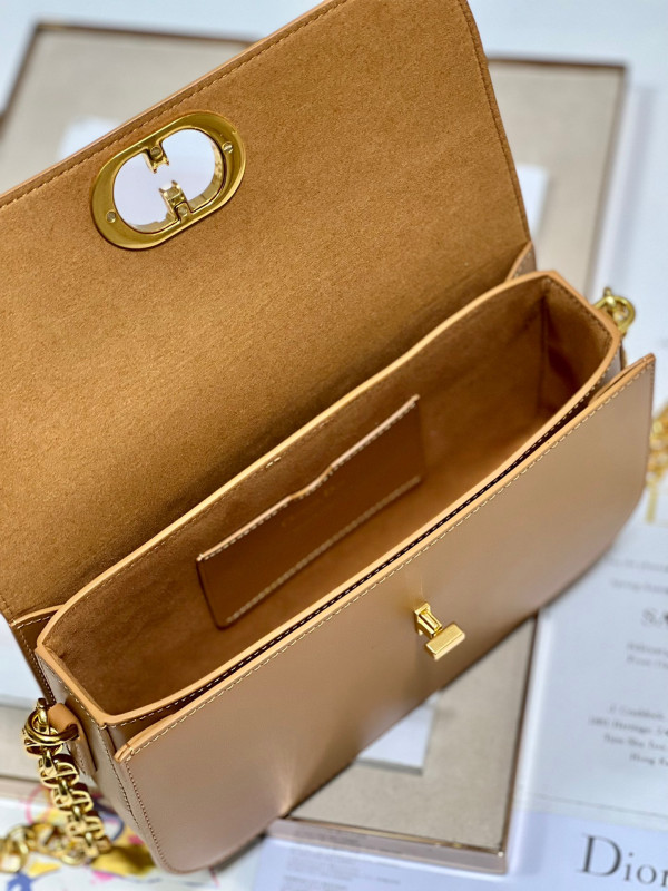 D*or 30 montaigne avenue bag