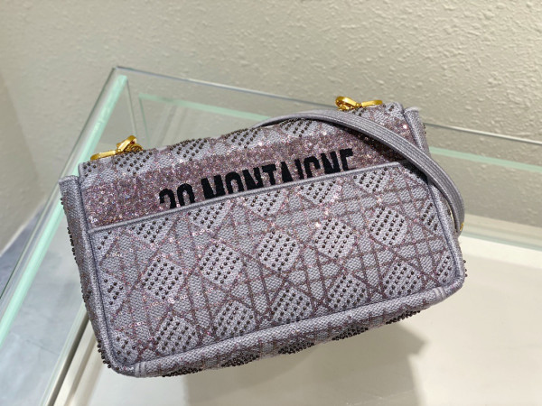 D*or medium caro bag