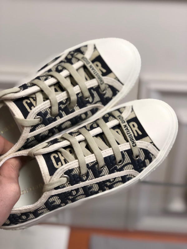 D*or b23 sneaker