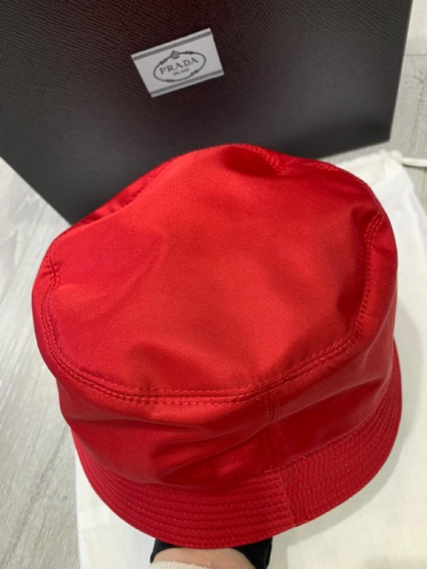 Pra*a nylon bucket hat