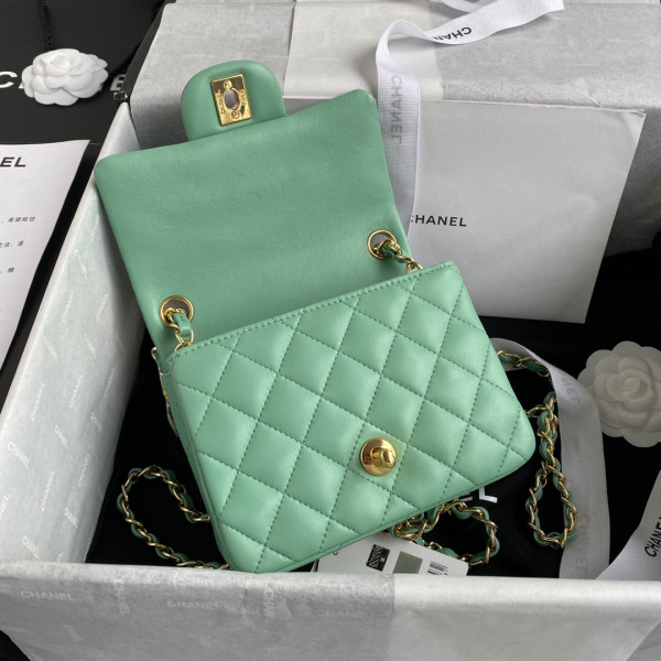 CL FLAP BAG 17CM