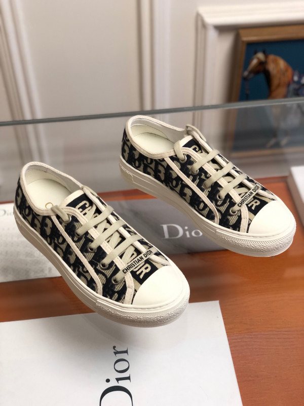 D*or b23 sneaker