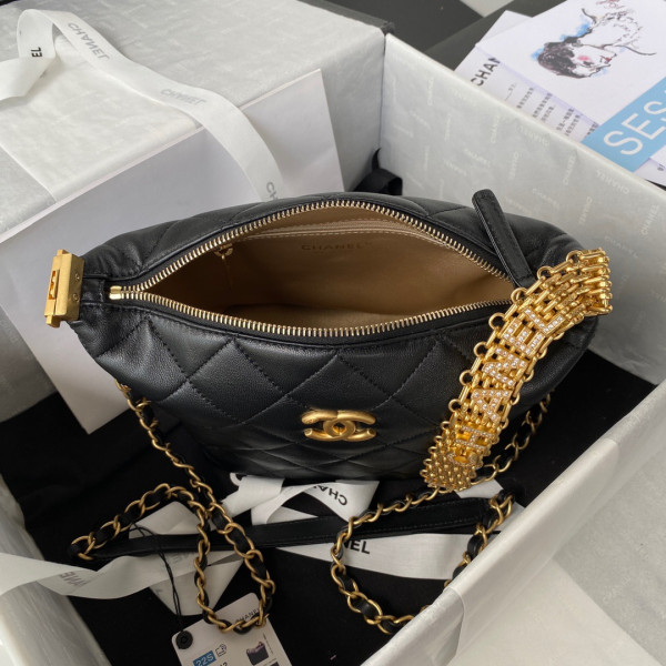 CL SMALL HOBO BAG