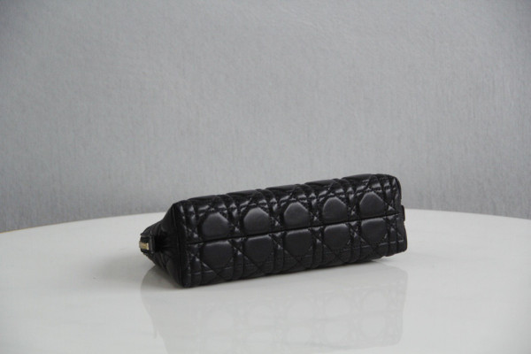 D*or caro beauty pouch