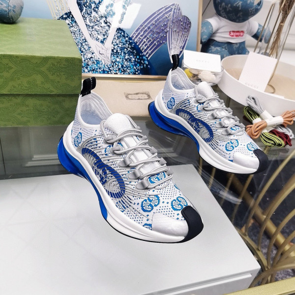 G*u*i run sneaker