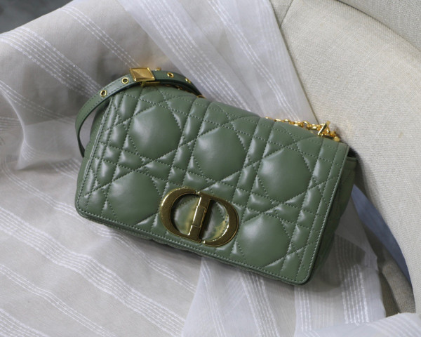 D*or medium D*or caro bag