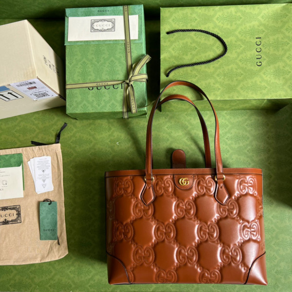 G*u*i gg matelassé leather medium tote