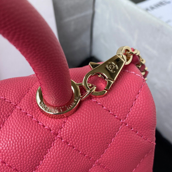 CL FLAP BAG WITH TOP HANDLE