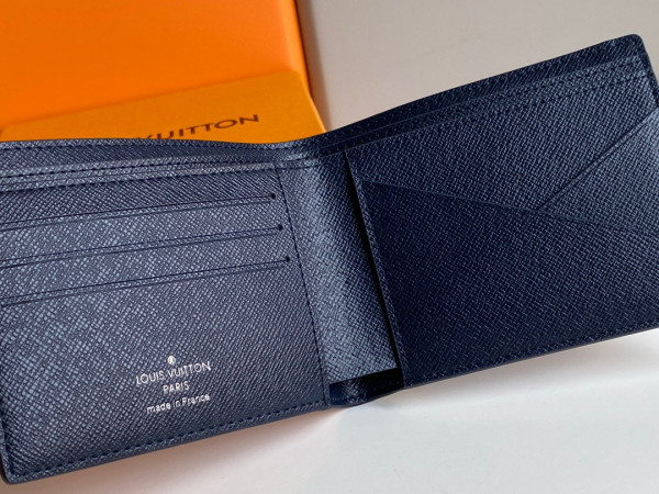l**is V*t*n multiple wallet