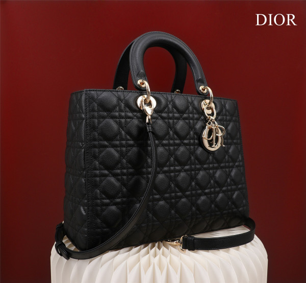 large lady D*or bag