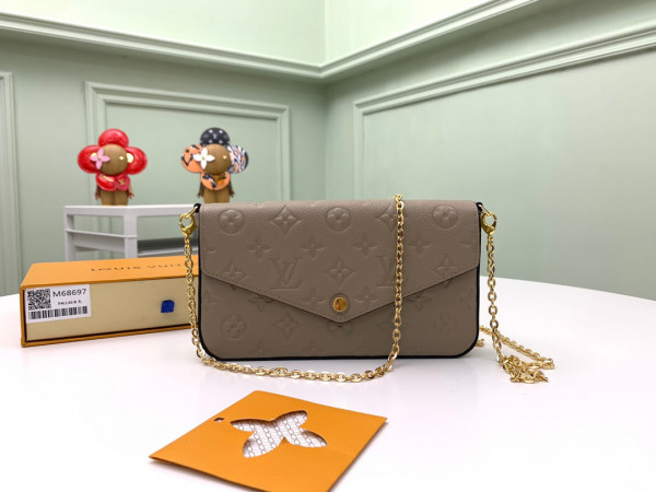 l**is V*t*n pochette fÉlicie