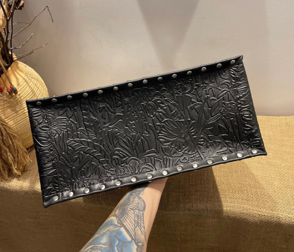 large D*or book tote