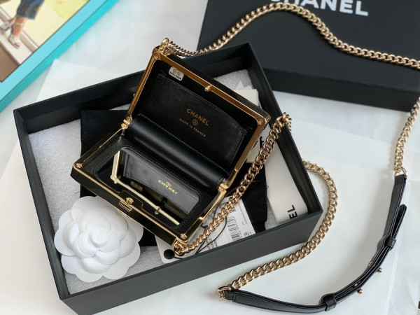 CL BOY MINAUDIERE