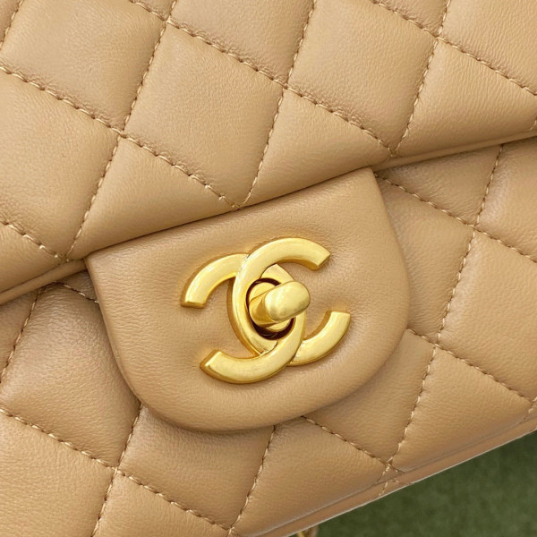CL MINI FLAP BAG WITH TOP HANDLE