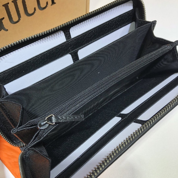 G*u*i off the grid zippy wallet