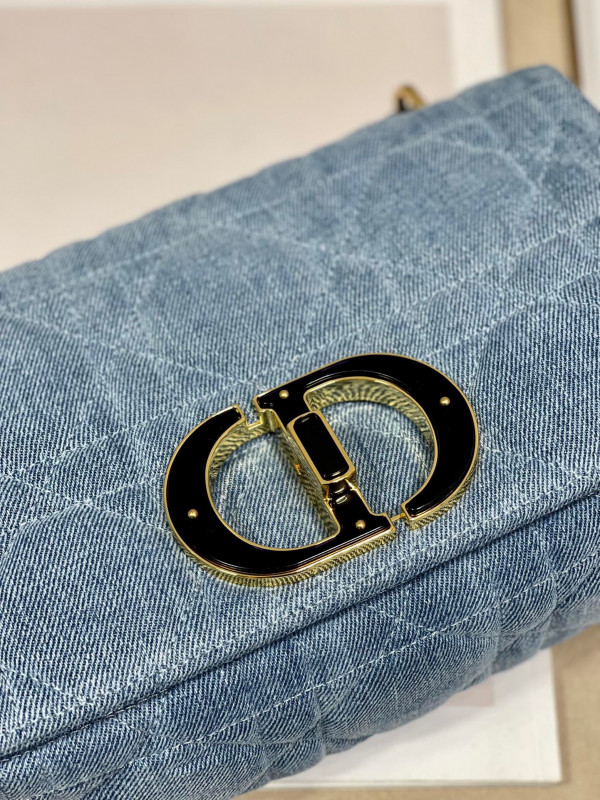 D*or medium D*or caro bag