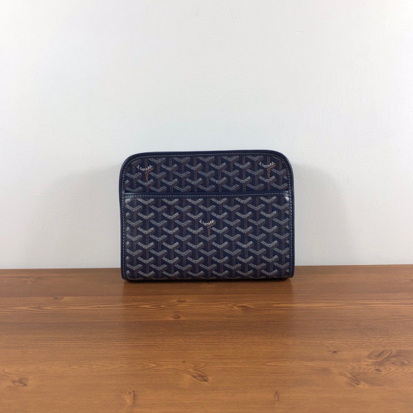 Go*ard toiletry bag