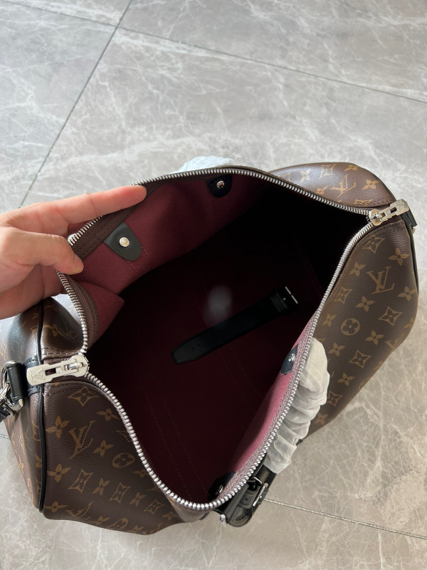 l**is V*t*n keepall 45