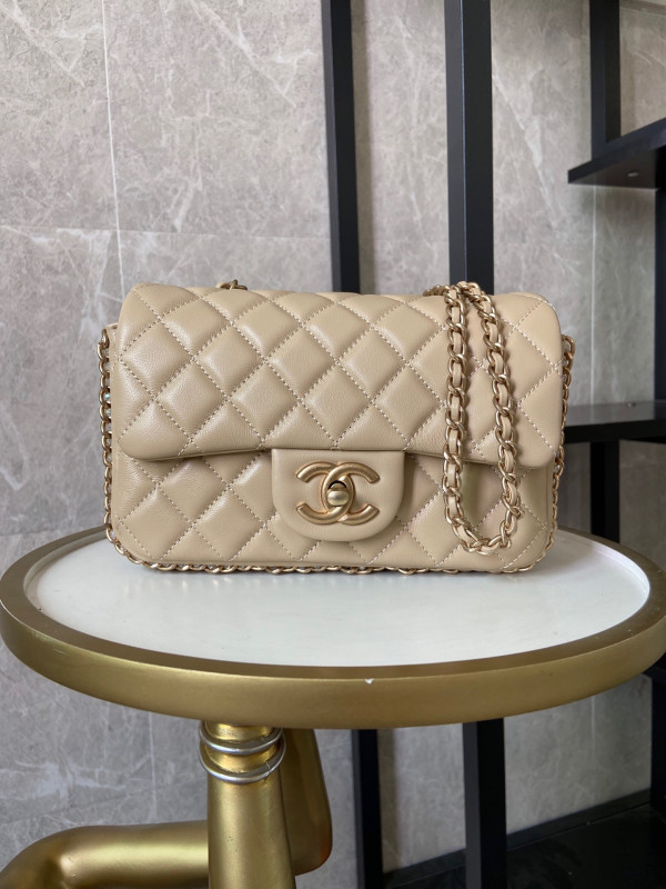 CL FLAP BAG