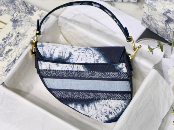 D*or saddle bag