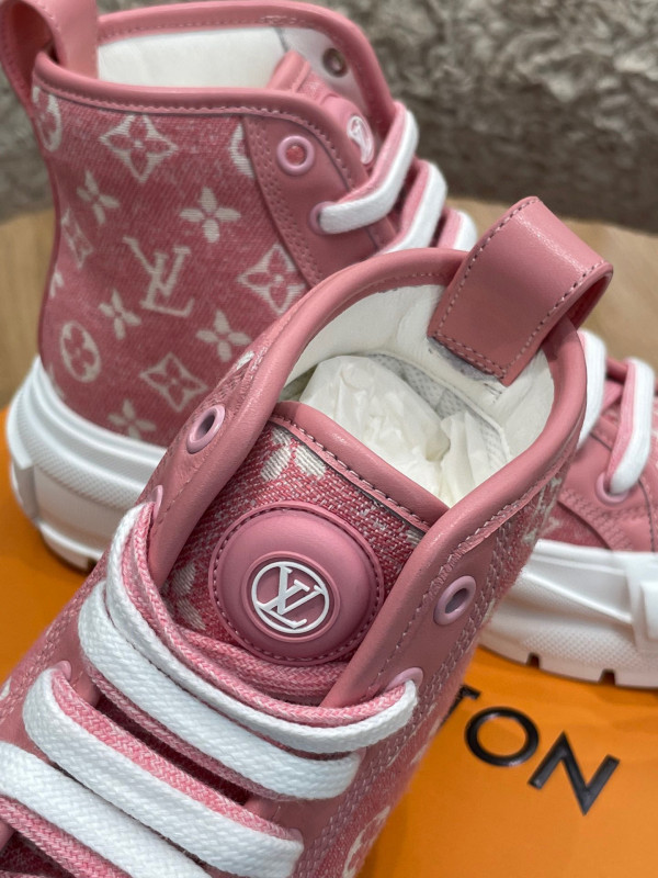 l**is V*t*n squad high-top sneaker