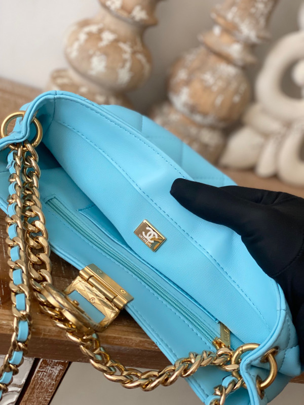 CL HOBO HANDBAG