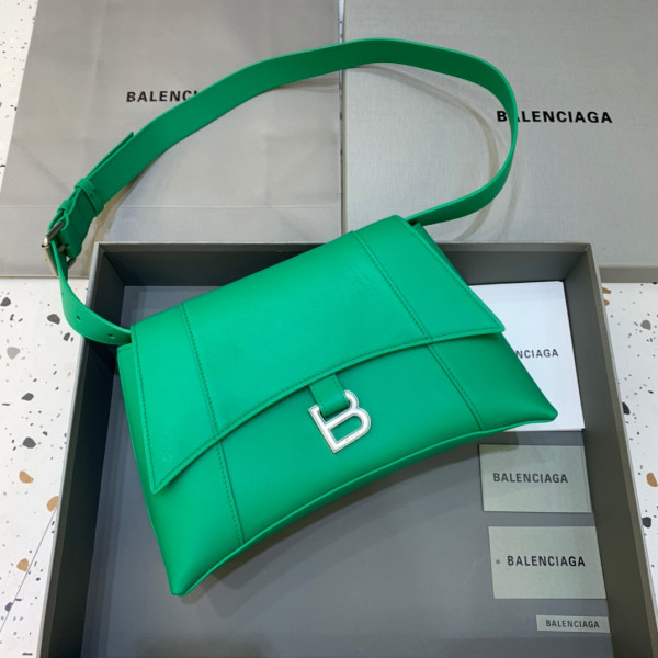 Ba*len*cia*ga downtown medium shoulder bag