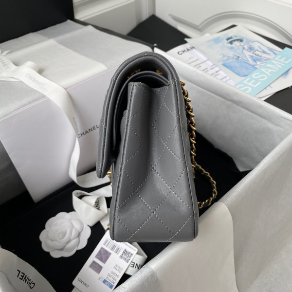CL FLAP BAG