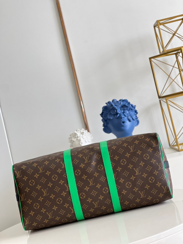 l**is V*t*n keepall bandouliÈre 50