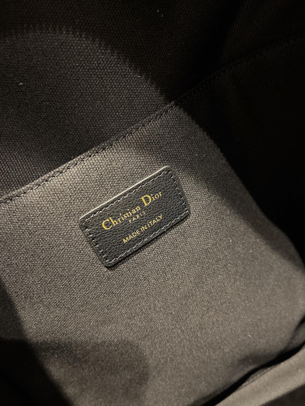 D*or backpack